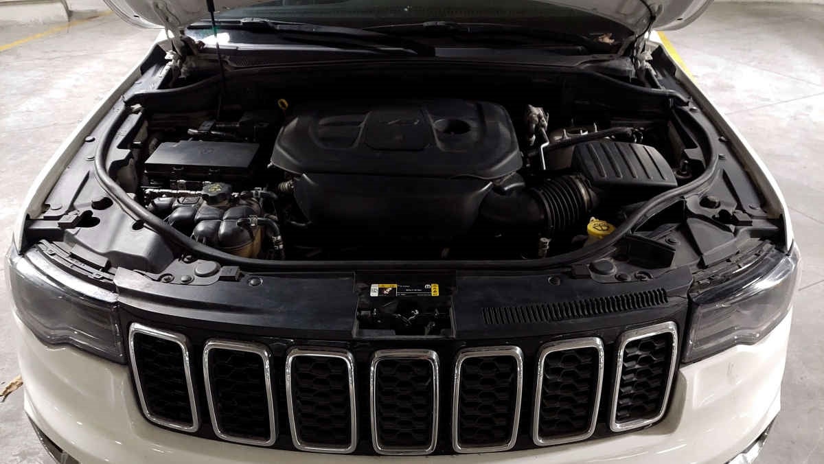 2021 Jeep Grand Cherokee 5p Limited Lujo 4x2 V6/3.6 Aut