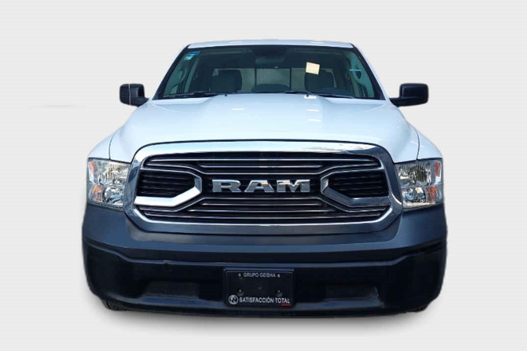 2021 RAM Ram 1500 4p SLT Crew Cab V6/3.6 Aut 4x2 Trabajo