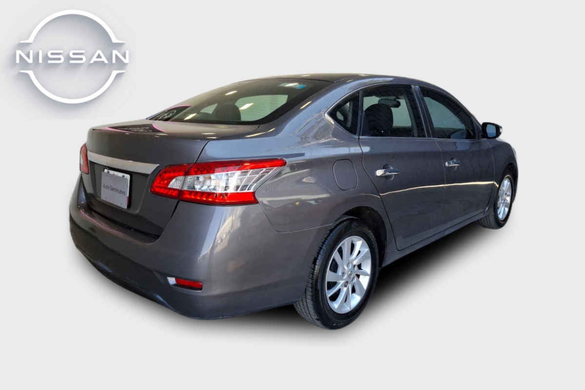 2016 Nissan Sentra 4p Advance L4/1.8 Man