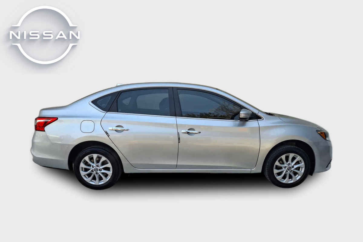 2017 Nissan Sentra 4p Advance L4/1.8 Man