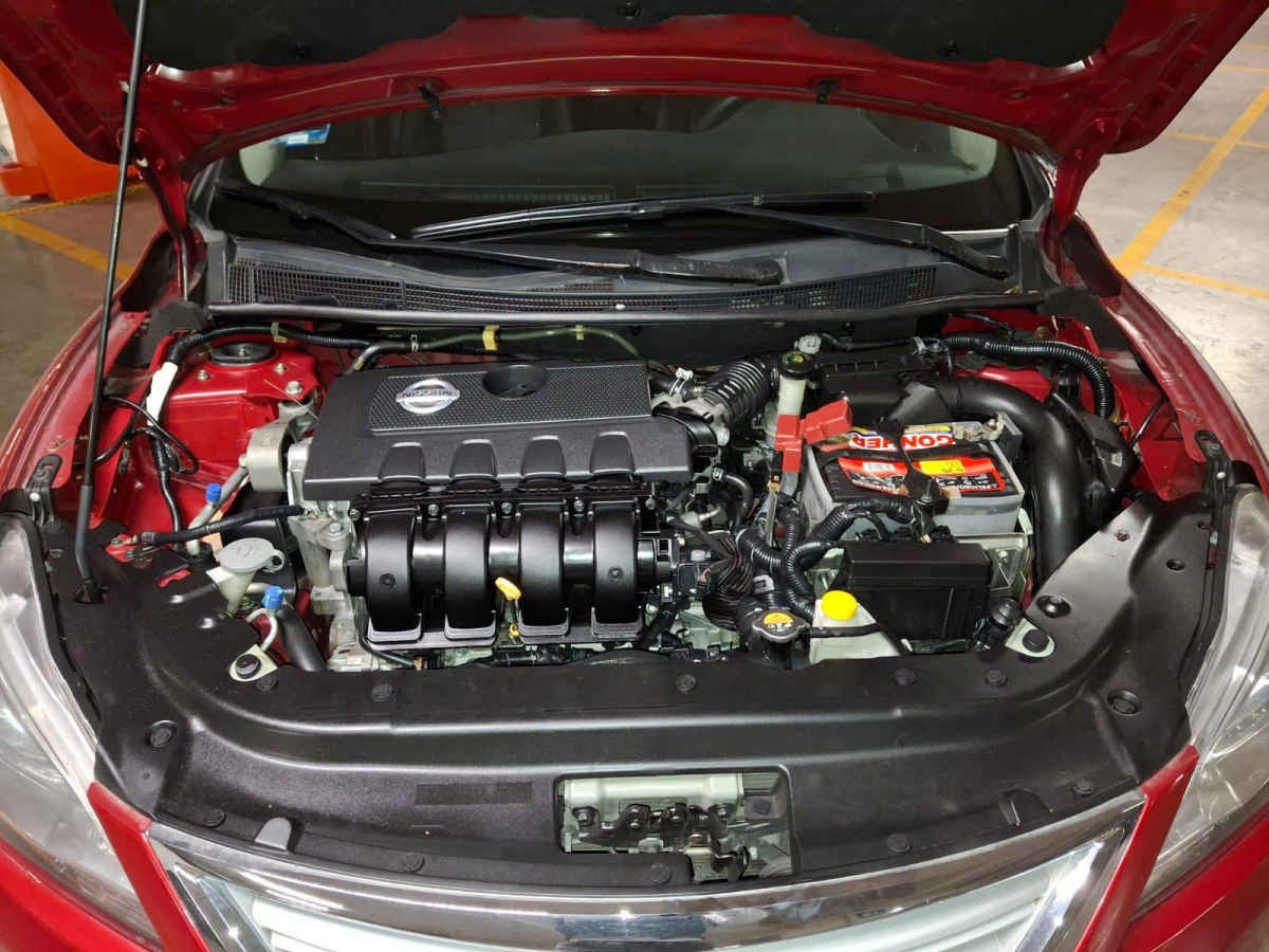 2014 Nissan Sentra 4p Advance L4/1.8 Aut