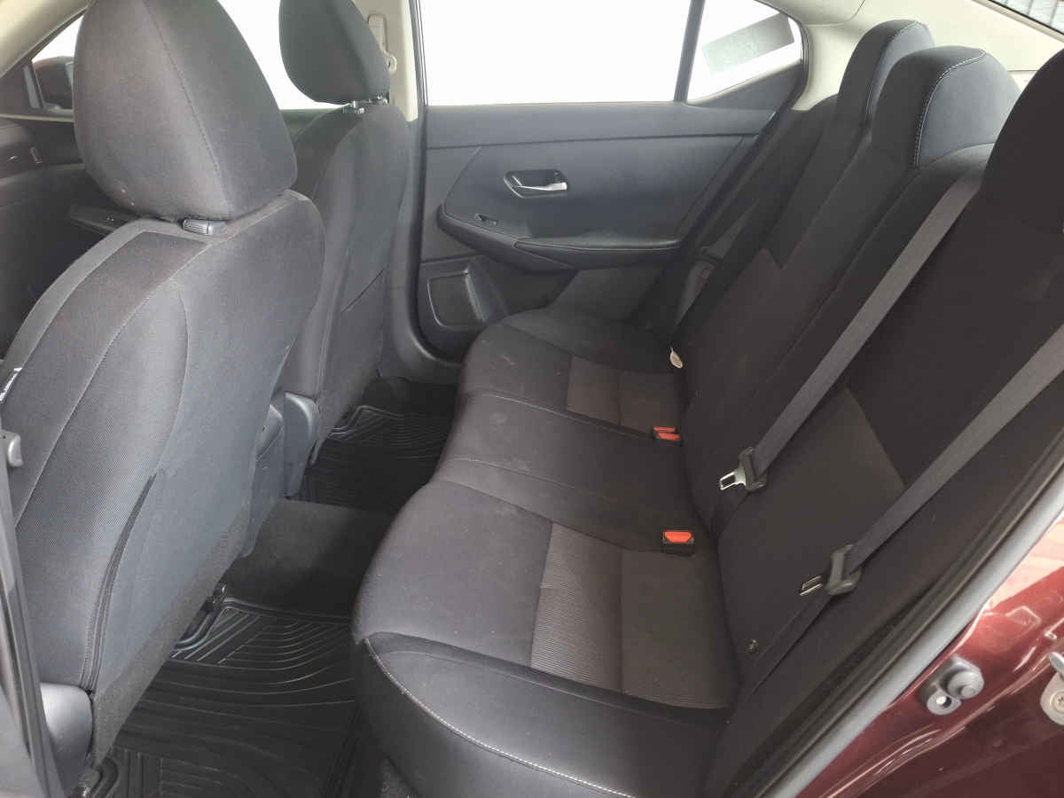 2023 Nissan Sentra 4p Advance L4/2.0 Man