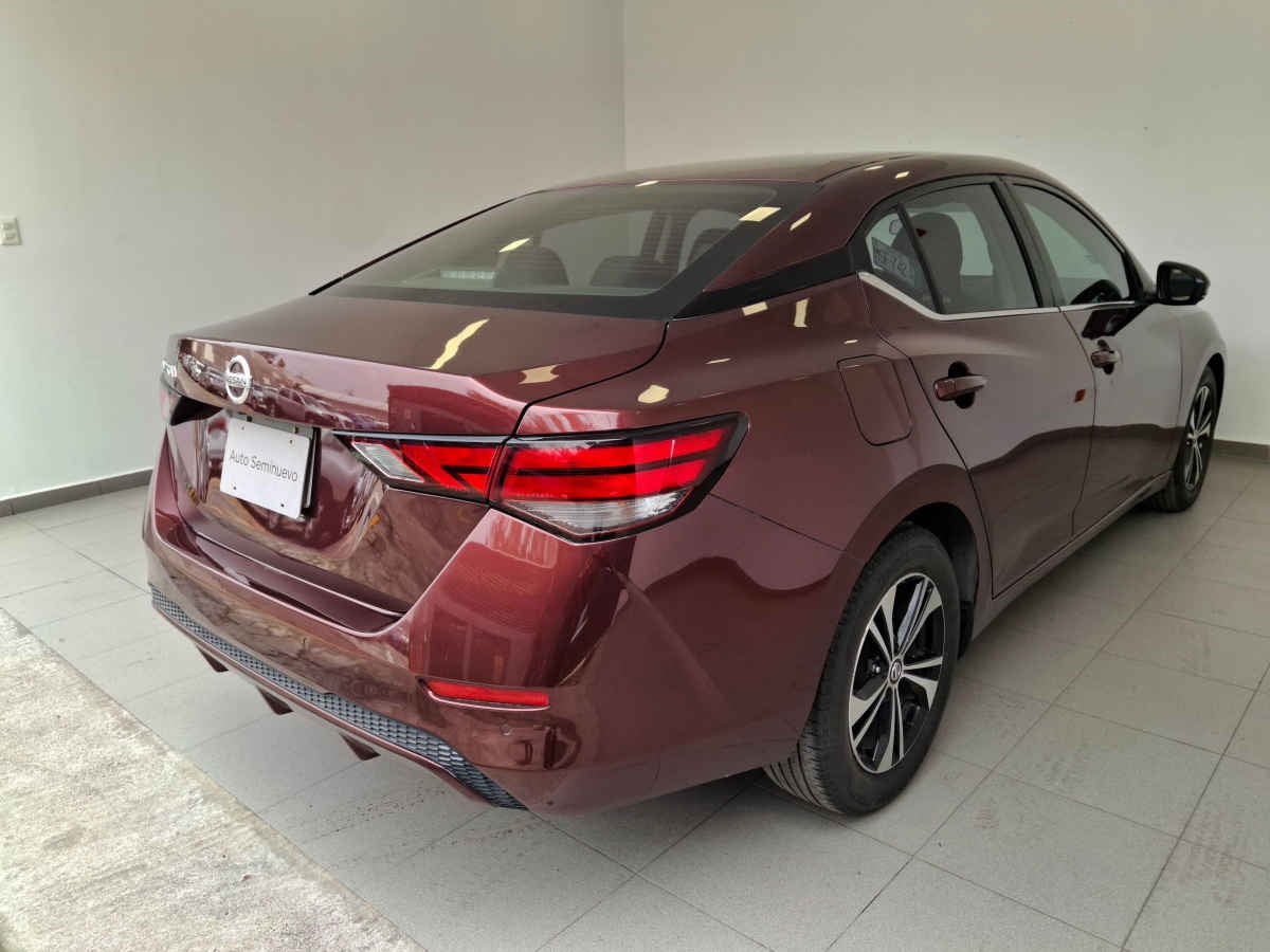 2023 Nissan Sentra 4p Advance L4/2.0 Man