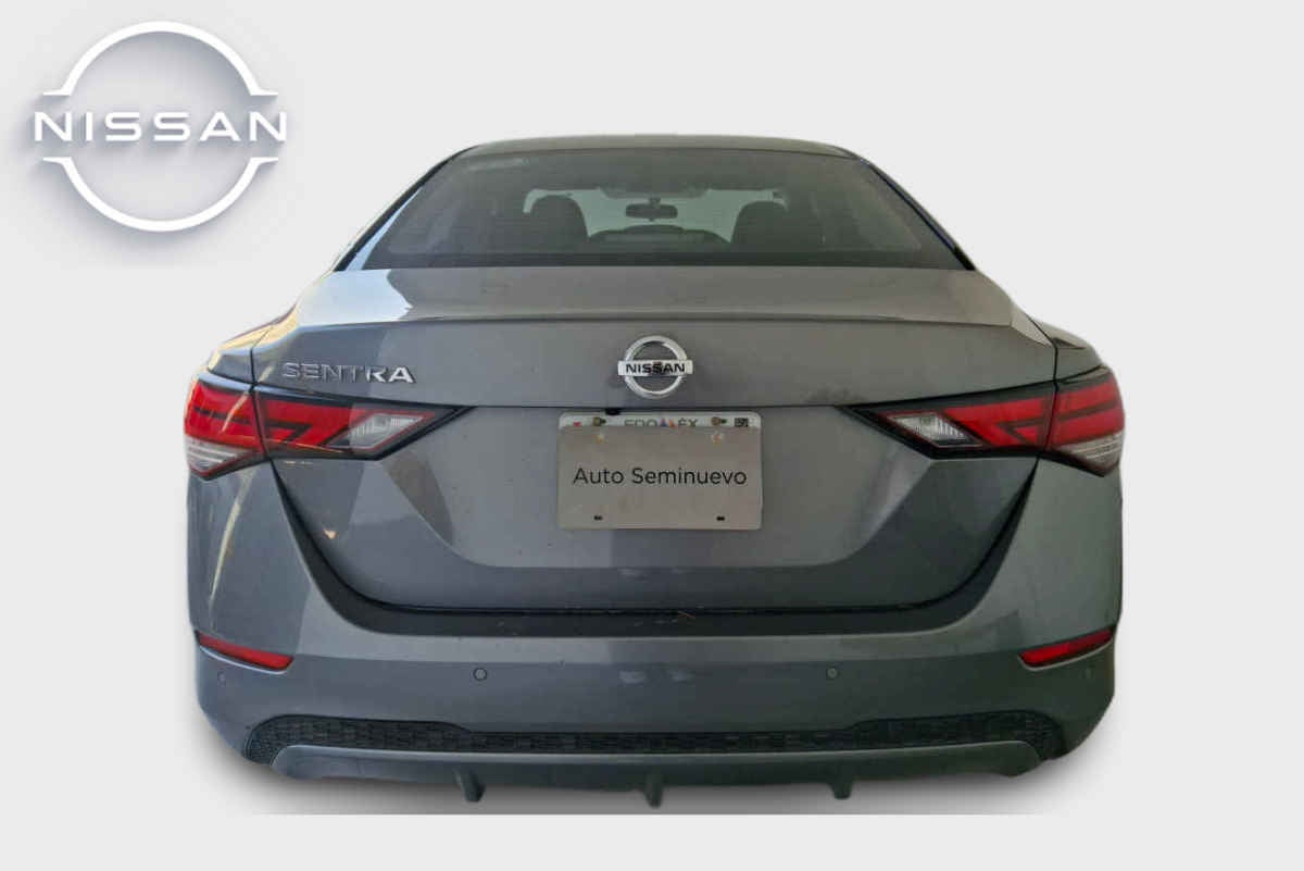 2023 Nissan Sentra 4p Advance L4/2.0 Man