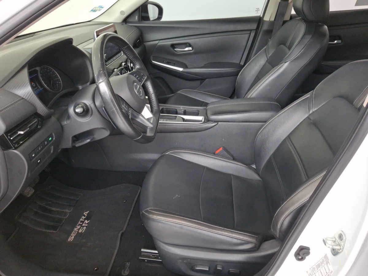 2023 Nissan Sentra 4p SR Platinum L4/2.0 Aut