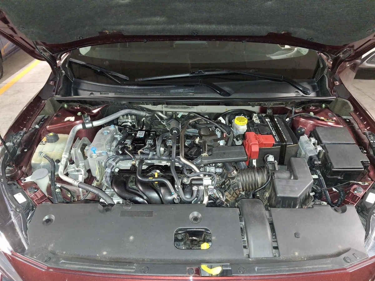 2024 Nissan Sentra 4p Sense L4/2.0 Man