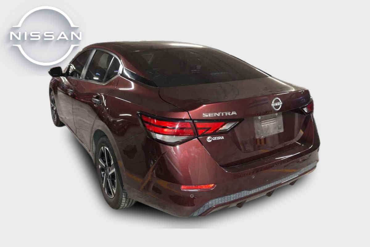 2024 Nissan Sentra 4p Sense L4/2.0 Man