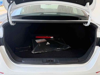 2024 Nissan Sentra 4p Advance L4/2.0 Aut