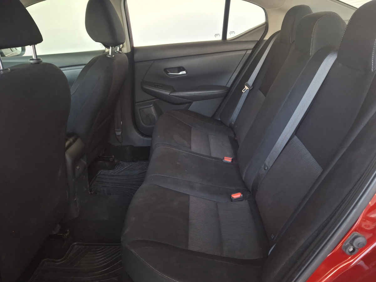 2023 Nissan Sentra 4p Advance L4/2.0 Man