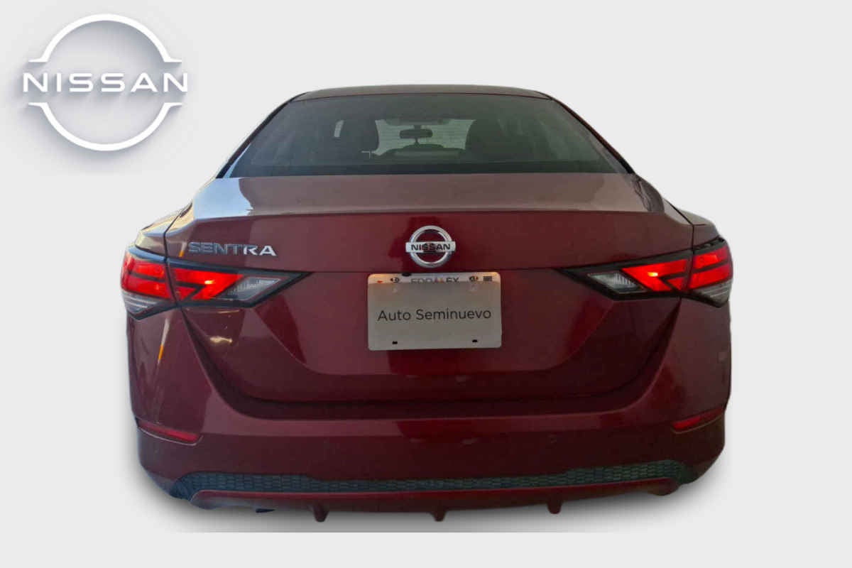 2023 Nissan Sentra 4p Advance L4/2.0 Man