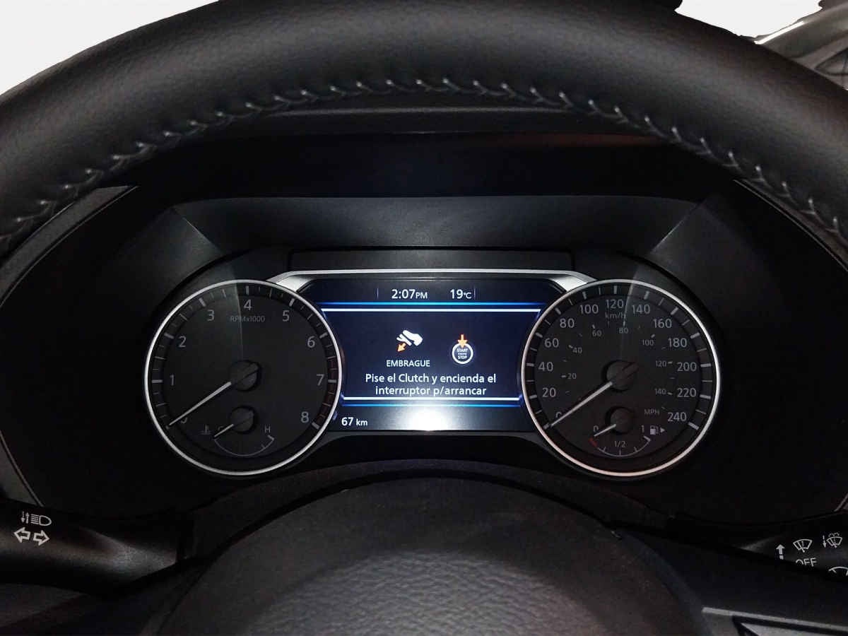 2025 Nissan Sentra 4p Advance L4/2.0 Man