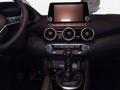 2025 Nissan Sentra 4p Advance L4/2.0 Man