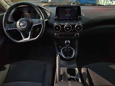 2023 Nissan Sentra 4p Advance L4/2.0 Man