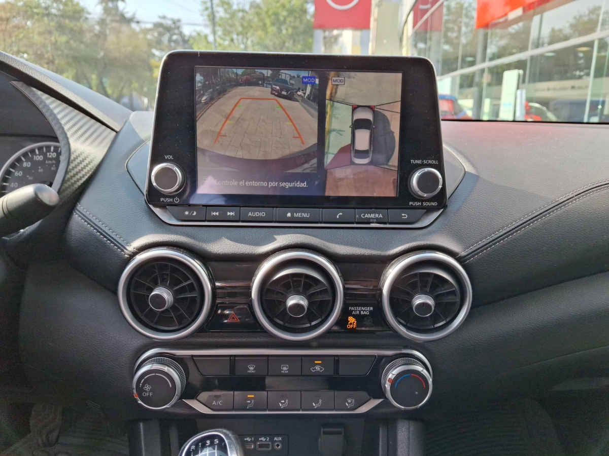 2023 Nissan Sentra 4p Advance L4/2.0 Man