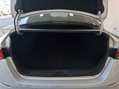 2024 Nissan Sentra 4p Advance L4/2.0 Man