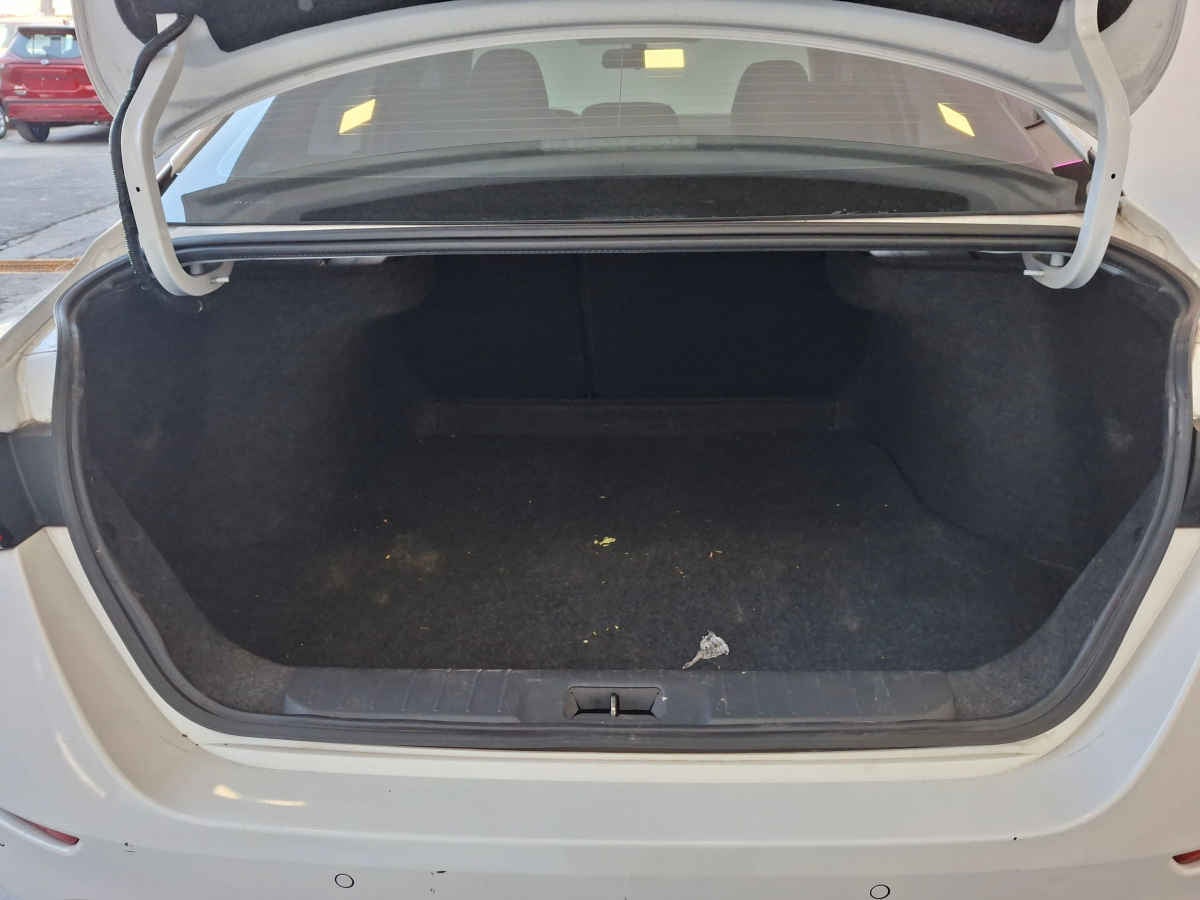 2023 Nissan Sentra 4p Advance L4/2.0 Aut