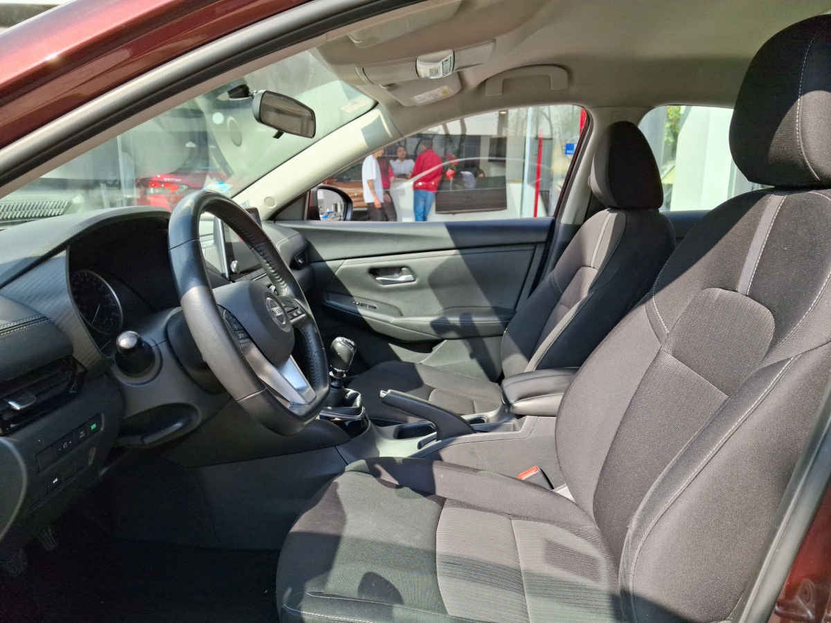 2023 Nissan Sentra 4p Advance L4/2.0 Man