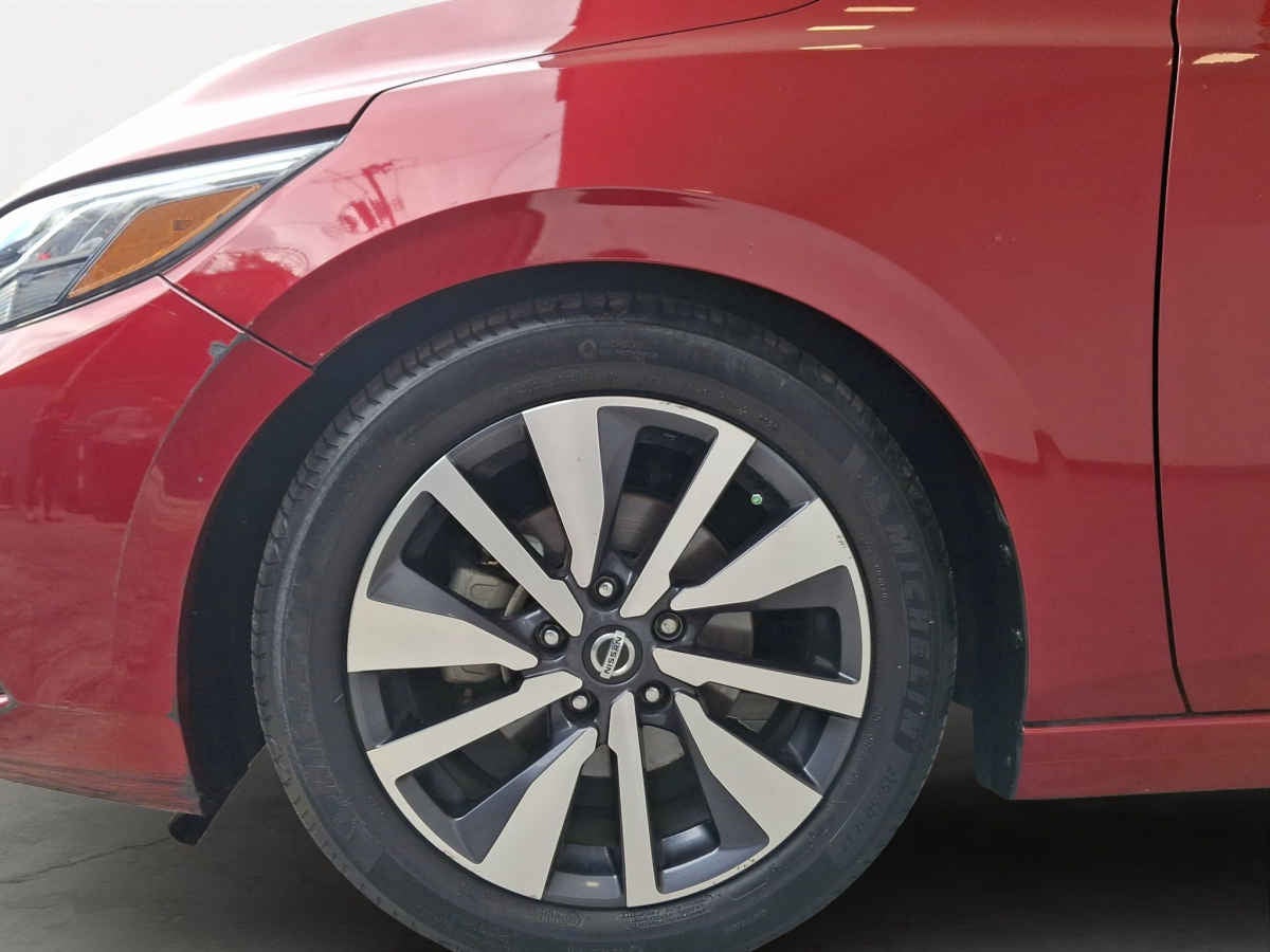 2020 Nissan Sentra 4p Exclusive L4/2.0 Aut