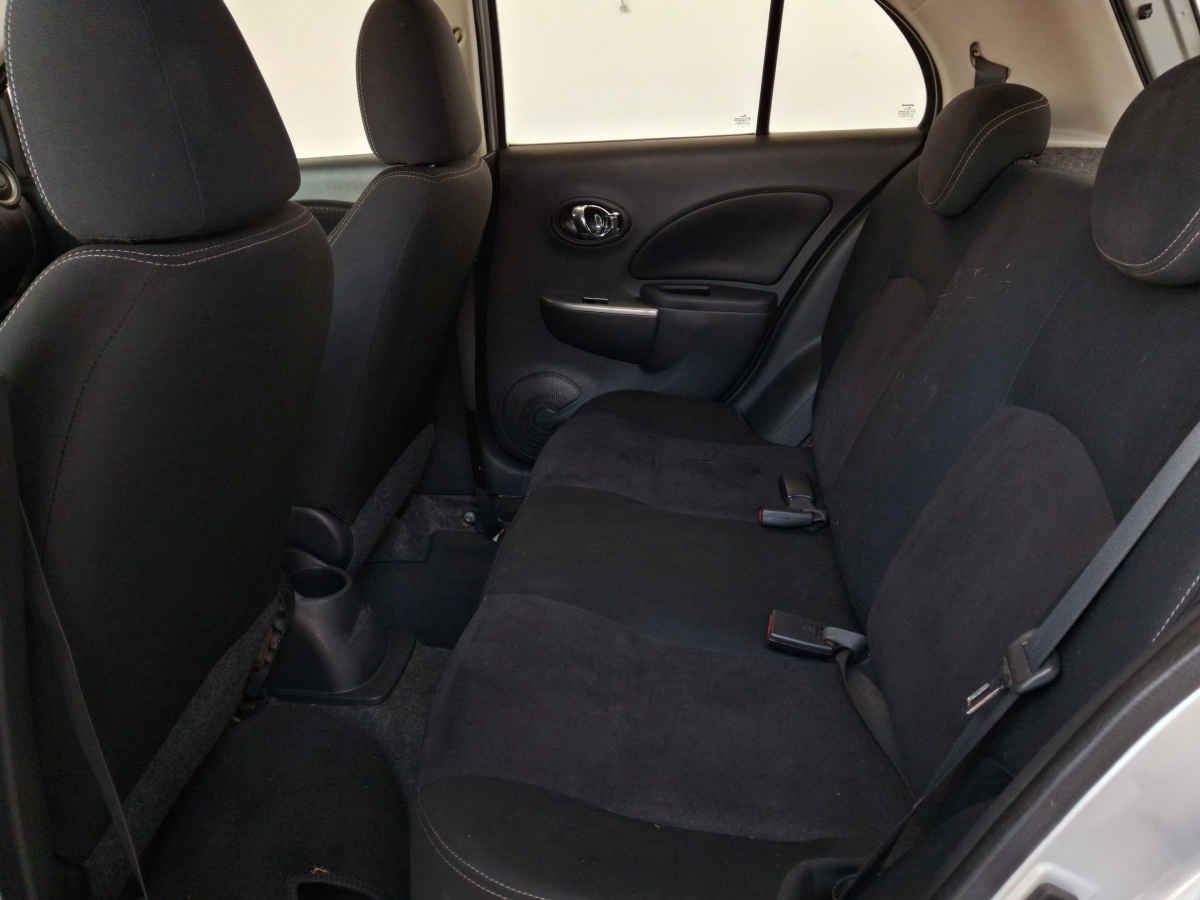 2014 Nissan March 5p Advance L4/1.6 Man