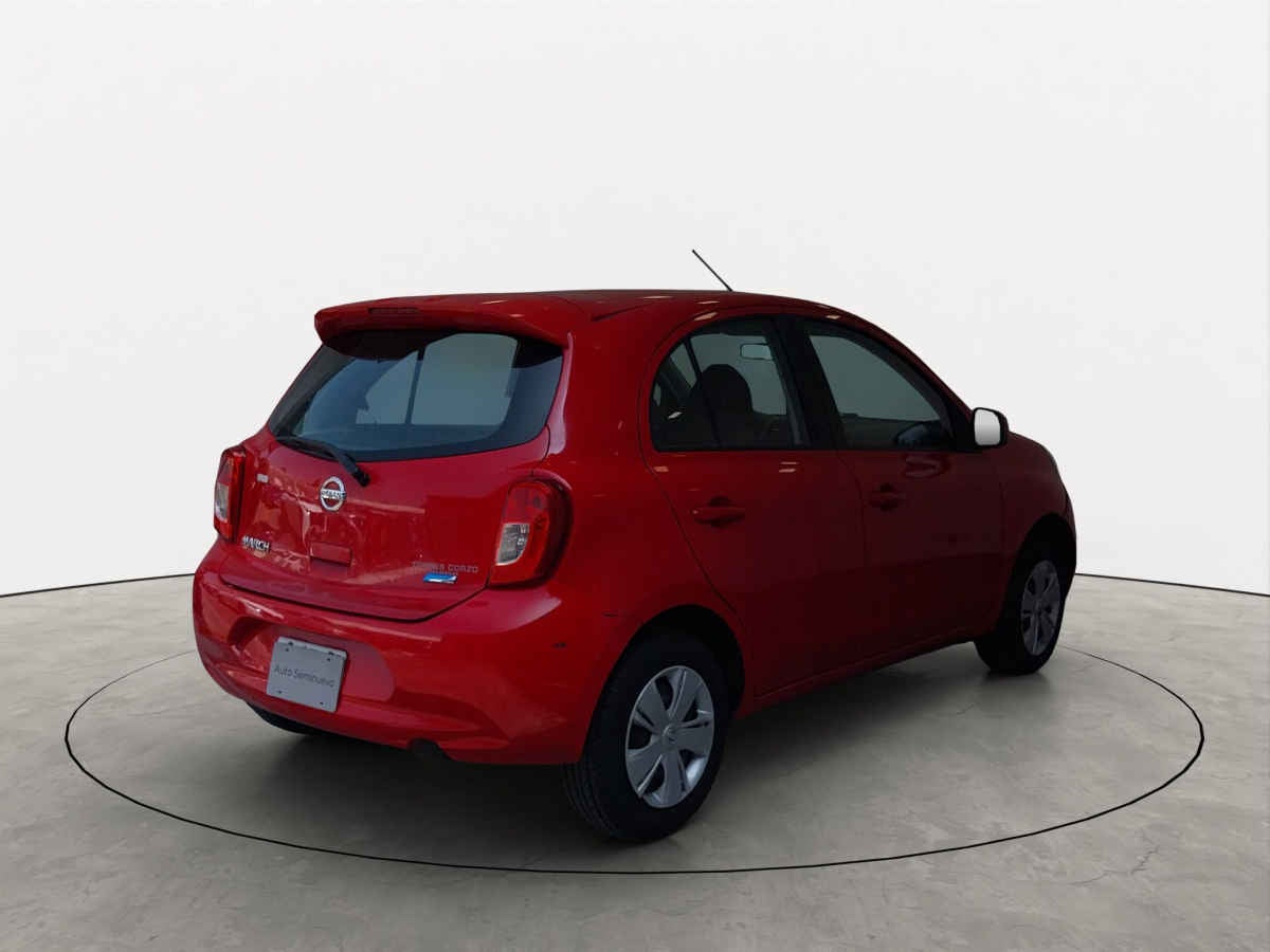 2015 Nissan March 5p Sense L4/1.6 Man