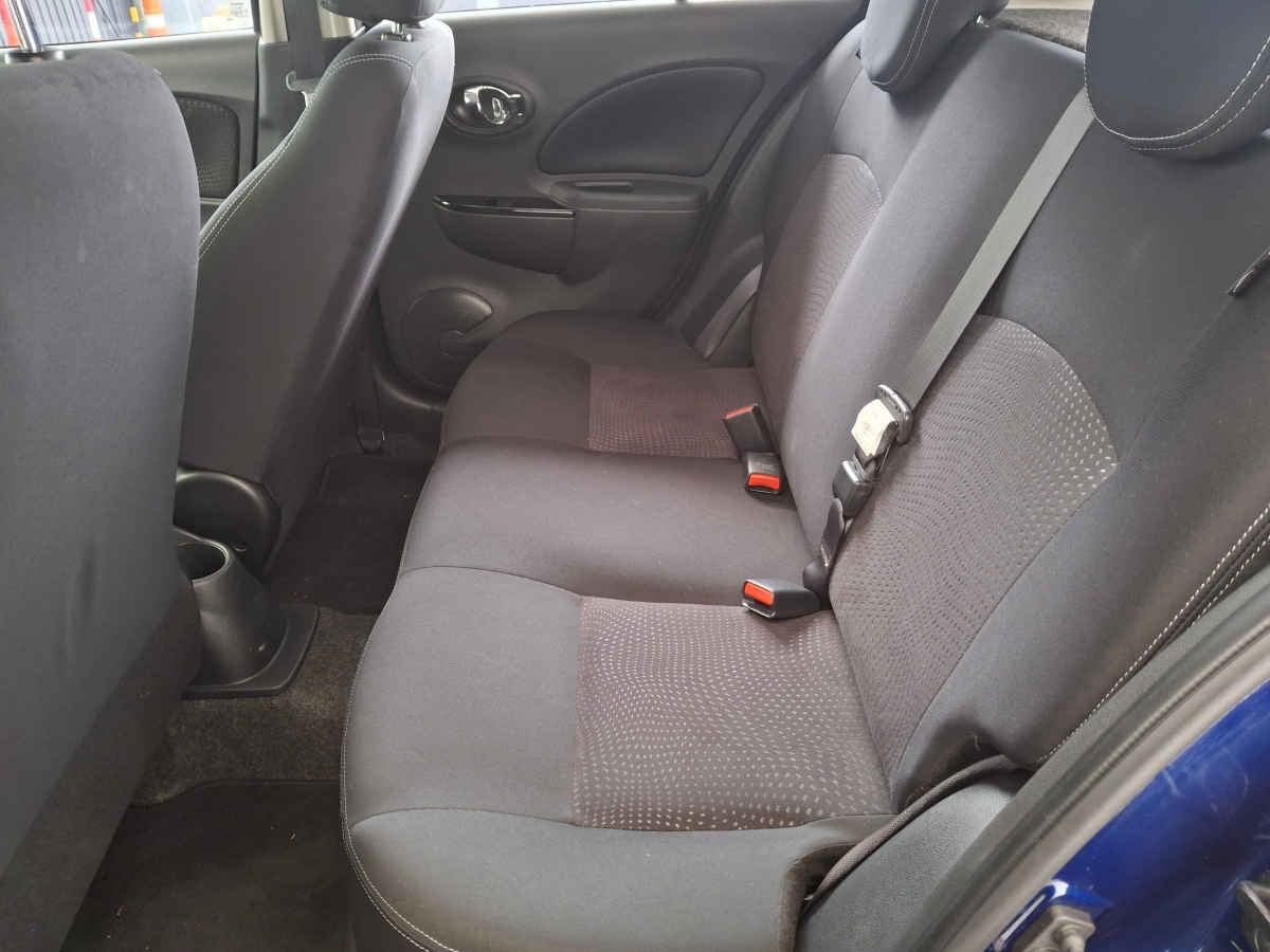 2023 Nissan March 5p Advance L4/1.6 Man