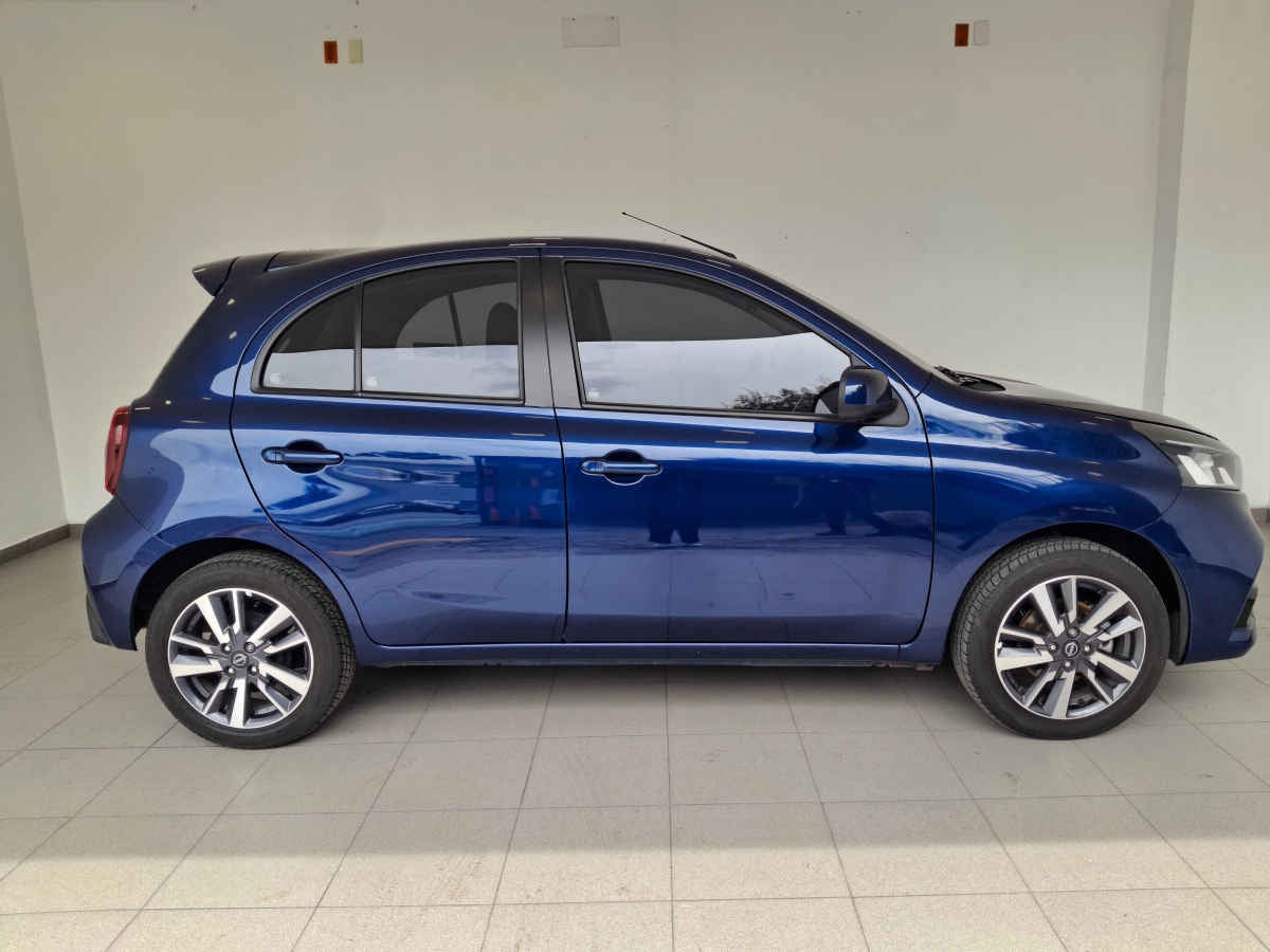 2023 Nissan March 5p Advance L4/1.6 Man