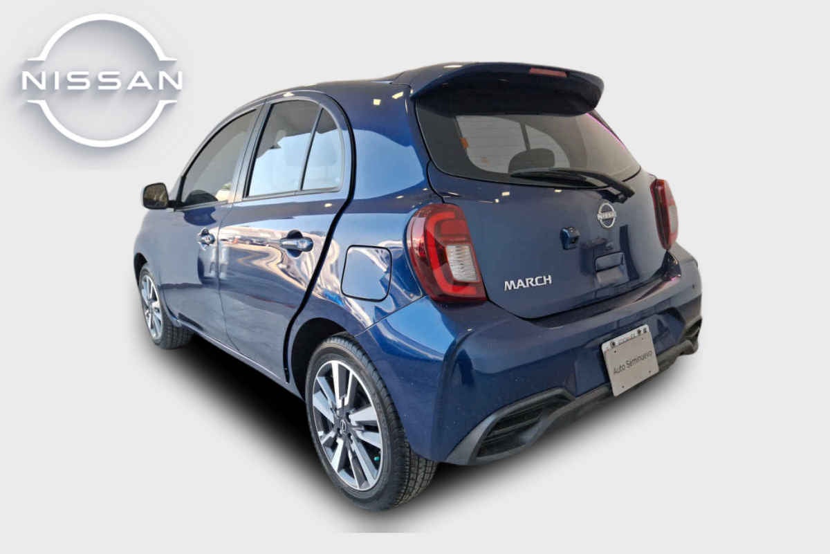 2024 Nissan March 5p Exclusive L4/1.6 Man