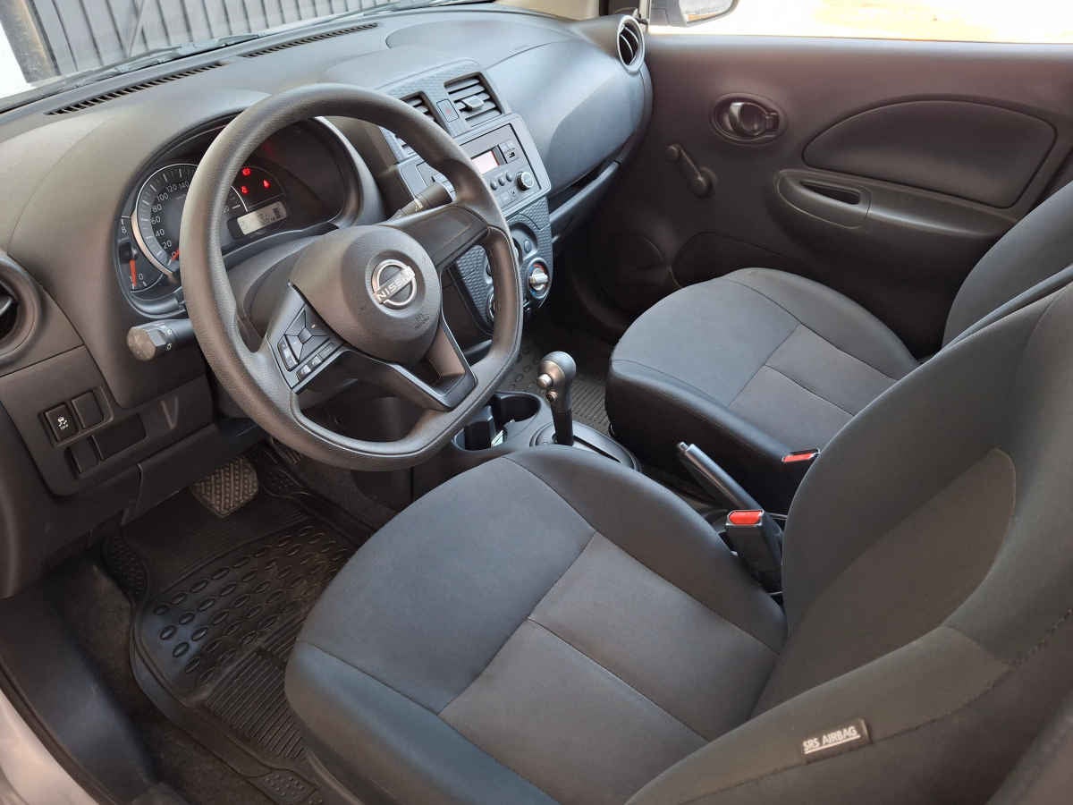 2025 Nissan March 5p Sense L4/1.6 Aut