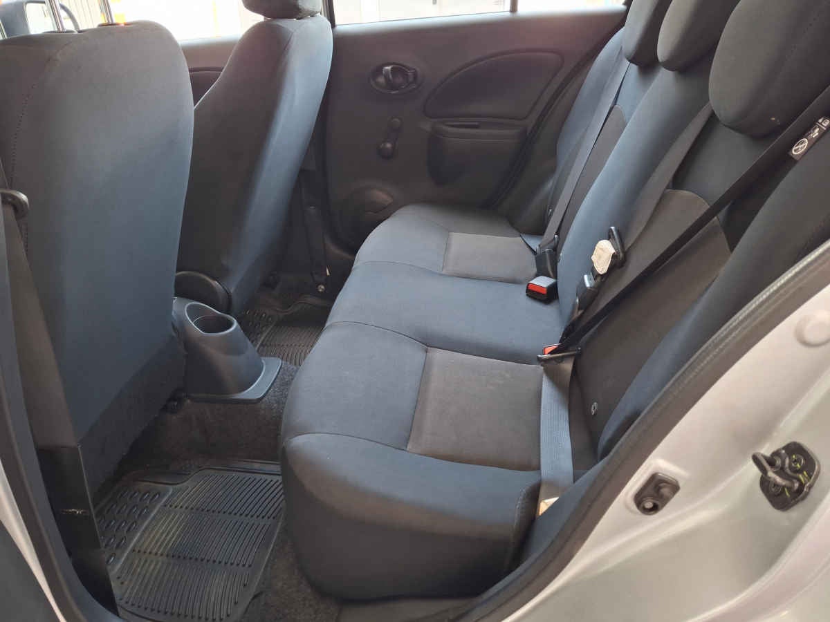 2025 Nissan March 5p Sense L4/1.6 Aut