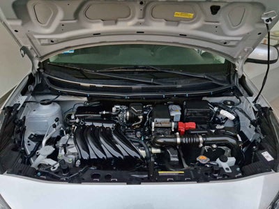 2022 Nissan March 5p Advance L4/1.6 Man