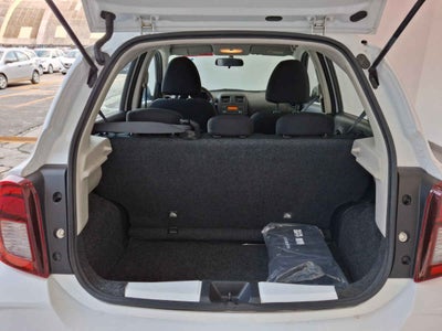 2025 Nissan March 5p Sense L4/1.6 Aut