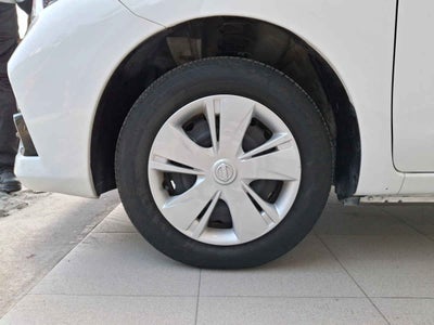 2025 Nissan March 5p Sense L4/1.6 Aut