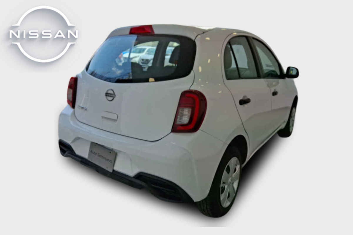 2025 Nissan March 5p Sense L4/1.6 Aut