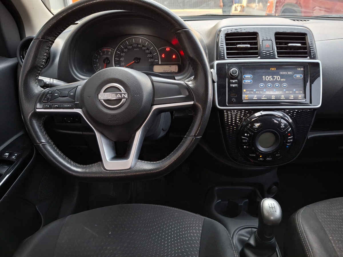 2022 Nissan March 5p Exclusive L4/1.6 Man