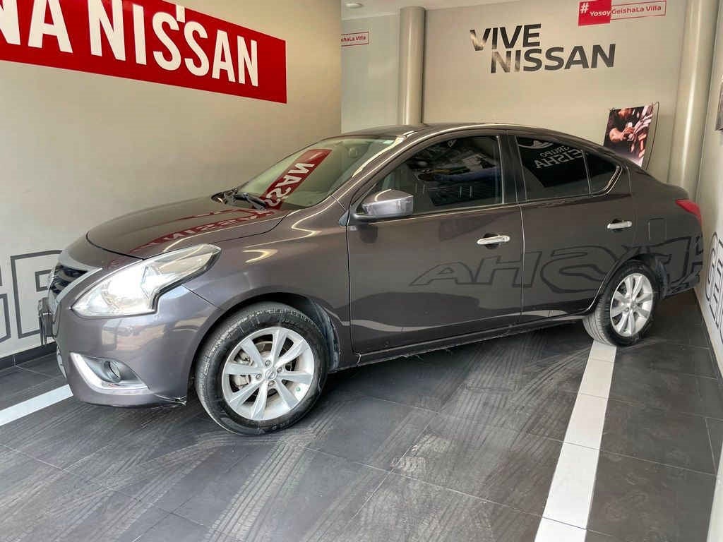 2018 Nissan Versa 4p Advance L4/1.6 Man