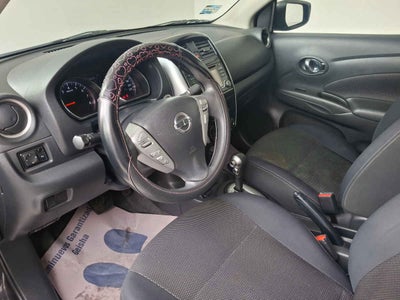 2017 Nissan Versa 4p Advance L4/1.6 Aut