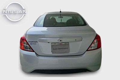 2019 Nissan Versa 4p Advance L4/1.6 Man