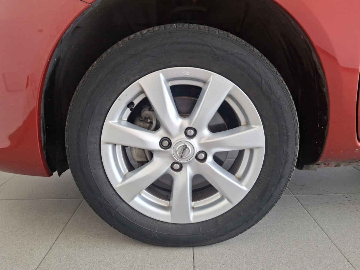 2019 Nissan Versa 4p Sense L4/1.6 Man