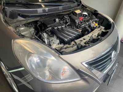 2014 Nissan Versa 4p Exclusive L4/1.6 Aut