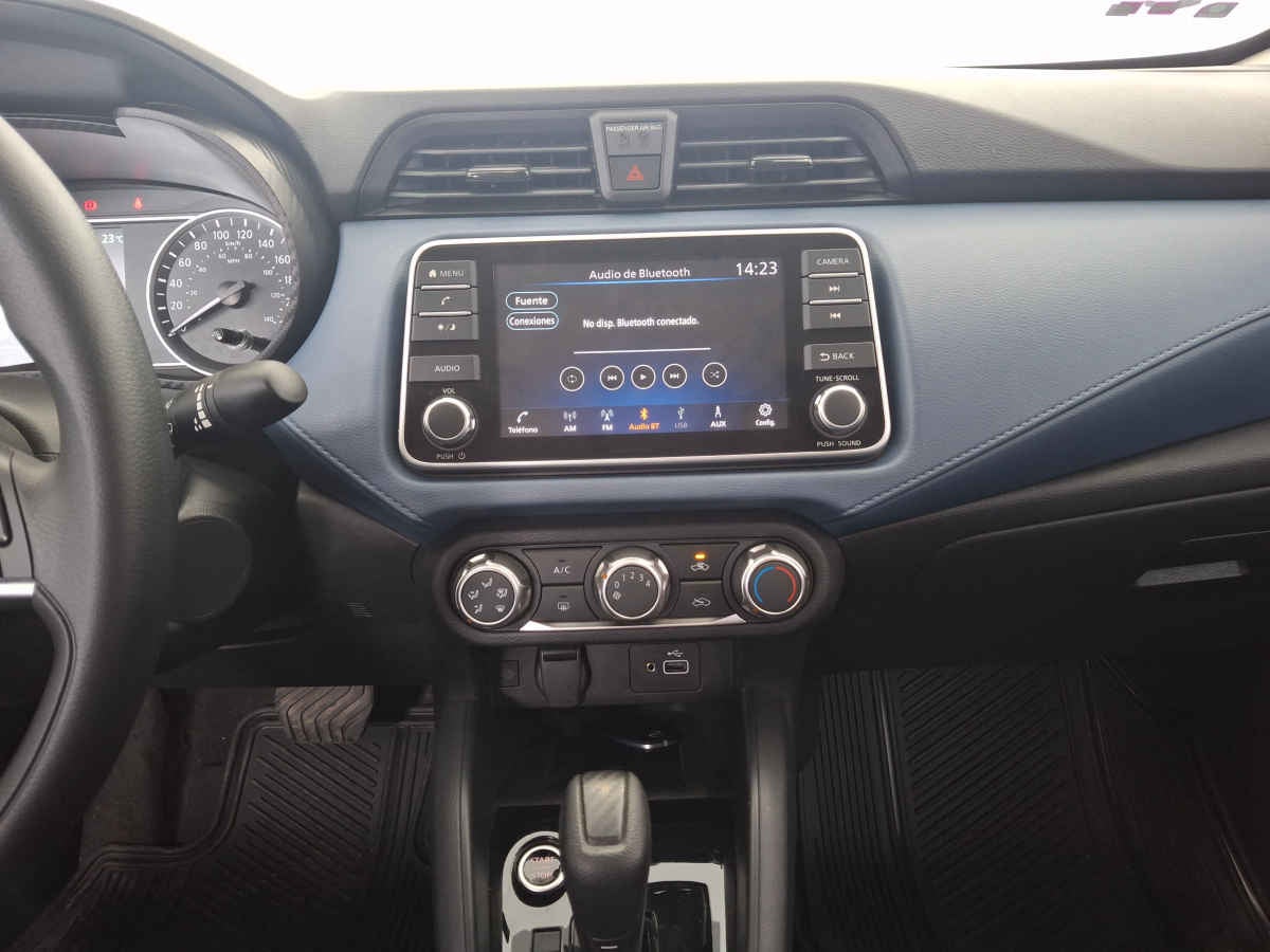 2025 Nissan Versa 4p Advance L4/1.6 Aut