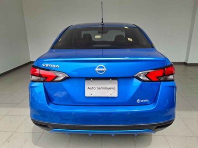 2025 Nissan Versa 4p Advance L4/1.6 Aut