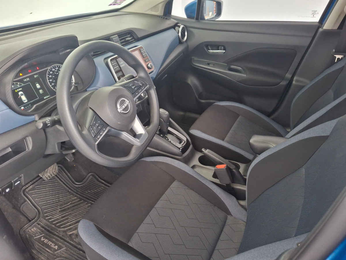 2025 Nissan Versa 4p Advance L4/1.6 Aut