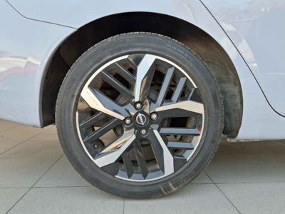 2024 Nissan Versa 4p Exclusive L4/1.6 Aut