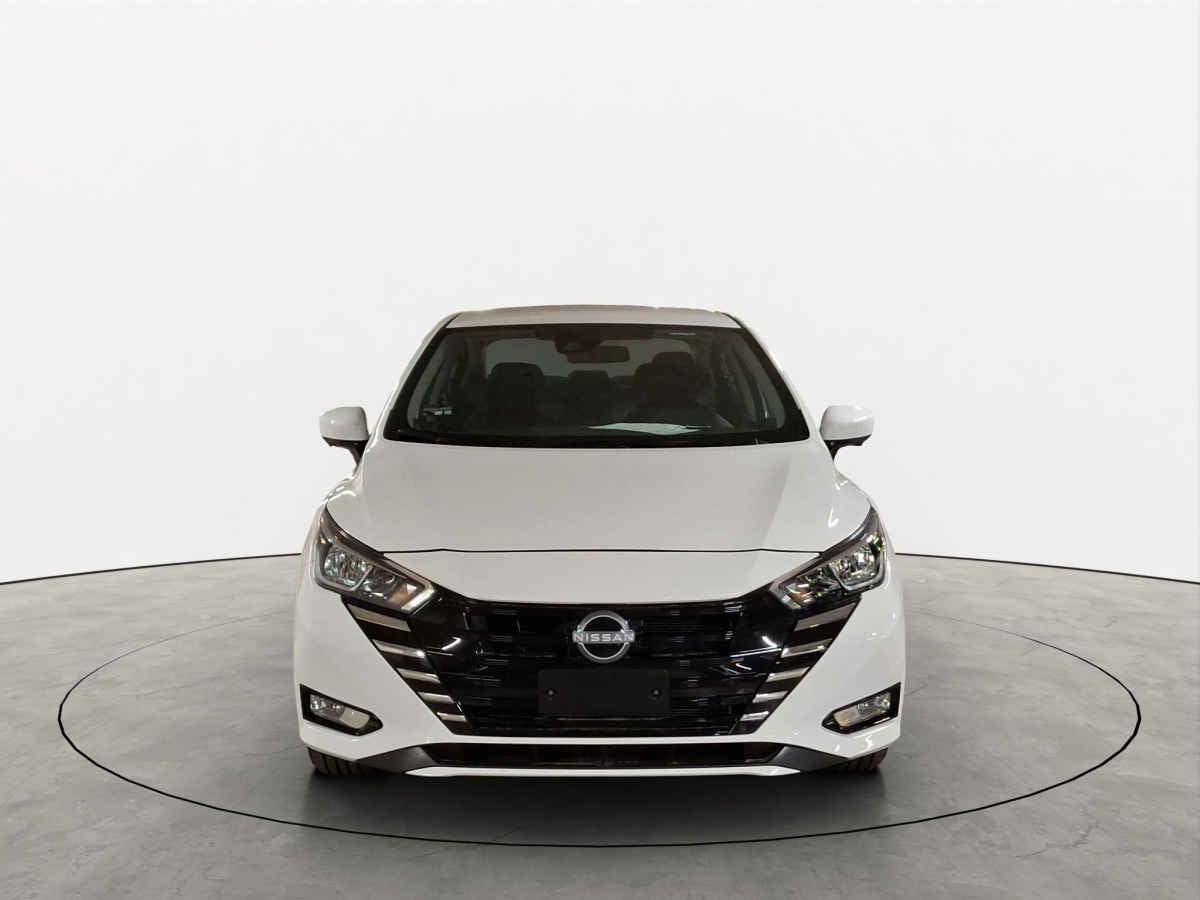 2025 Nissan Versa 4p Advance L4/1.6 Aut