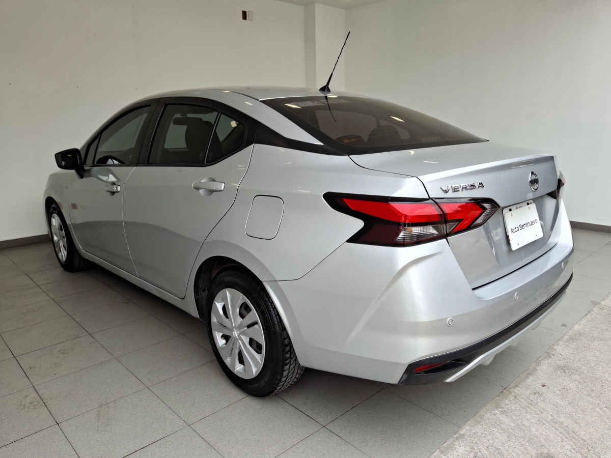 2020 Nissan Versa 4p Sense L4/1.6 Man