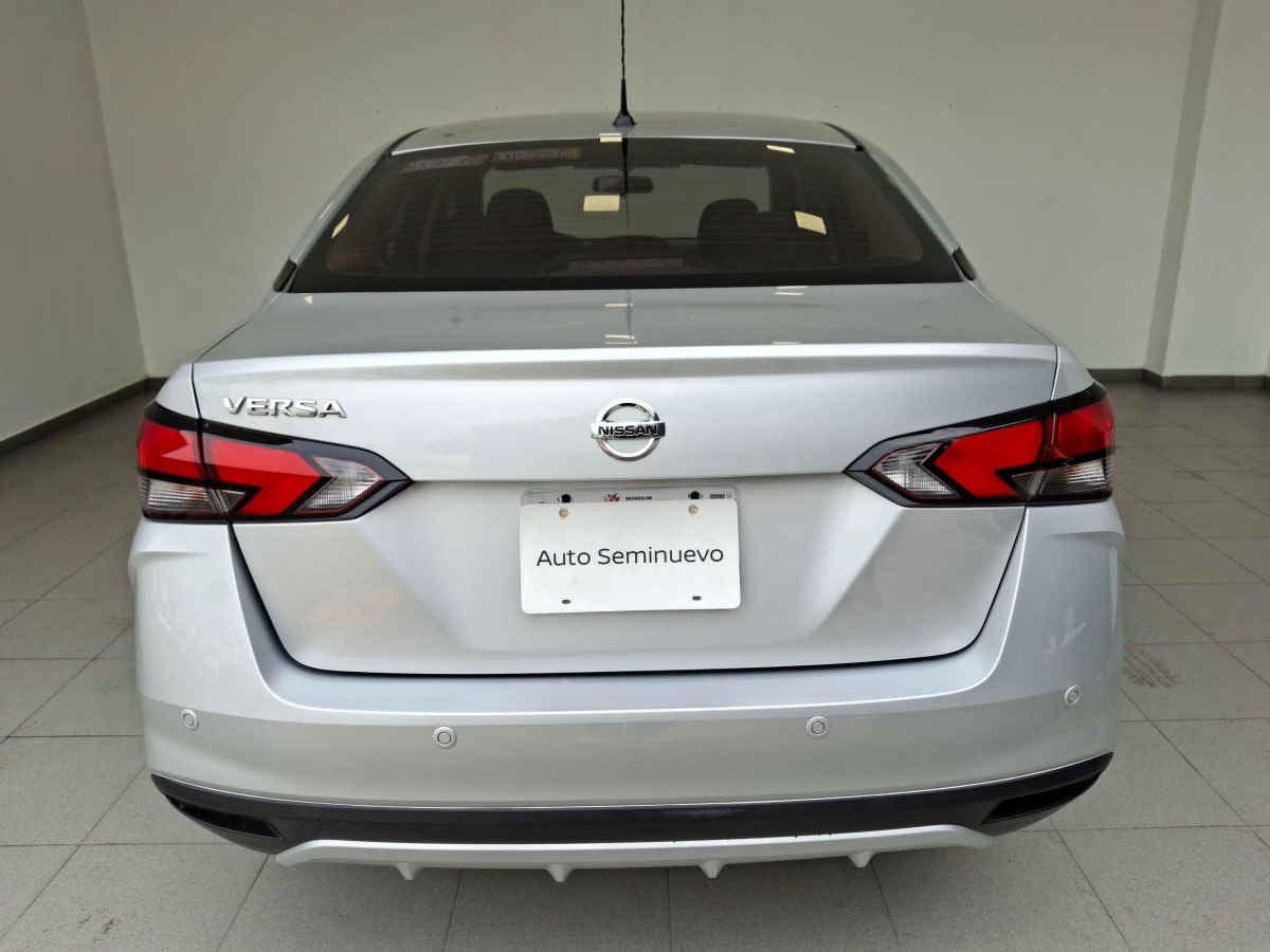 2020 Nissan Versa 4p Sense L4/1.6 Man