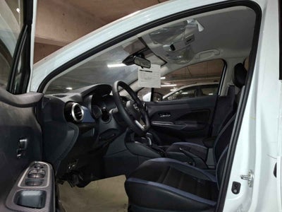 2024 Nissan Versa 4p Exclusive L4/1.6 Aut