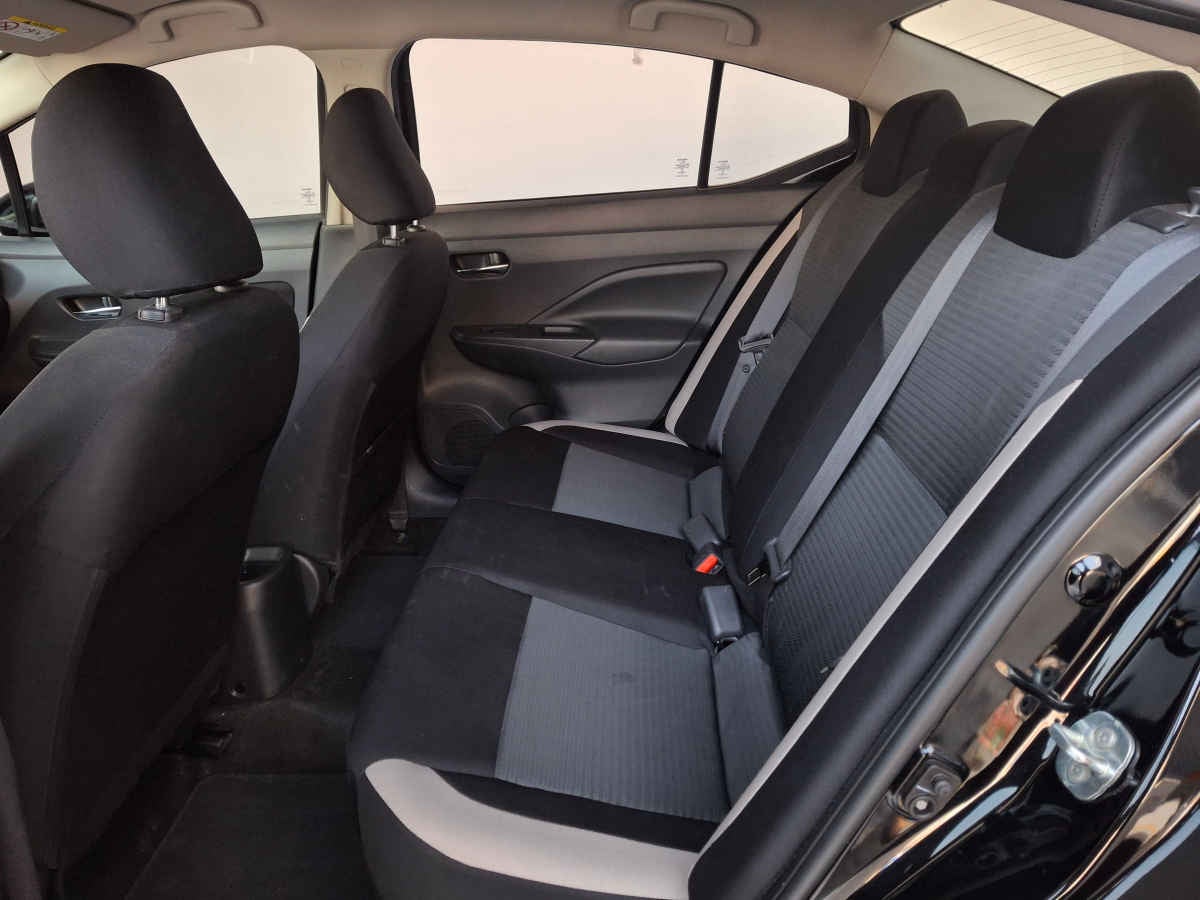 2023 Nissan Versa 4p Advance L4/1.6 Aut