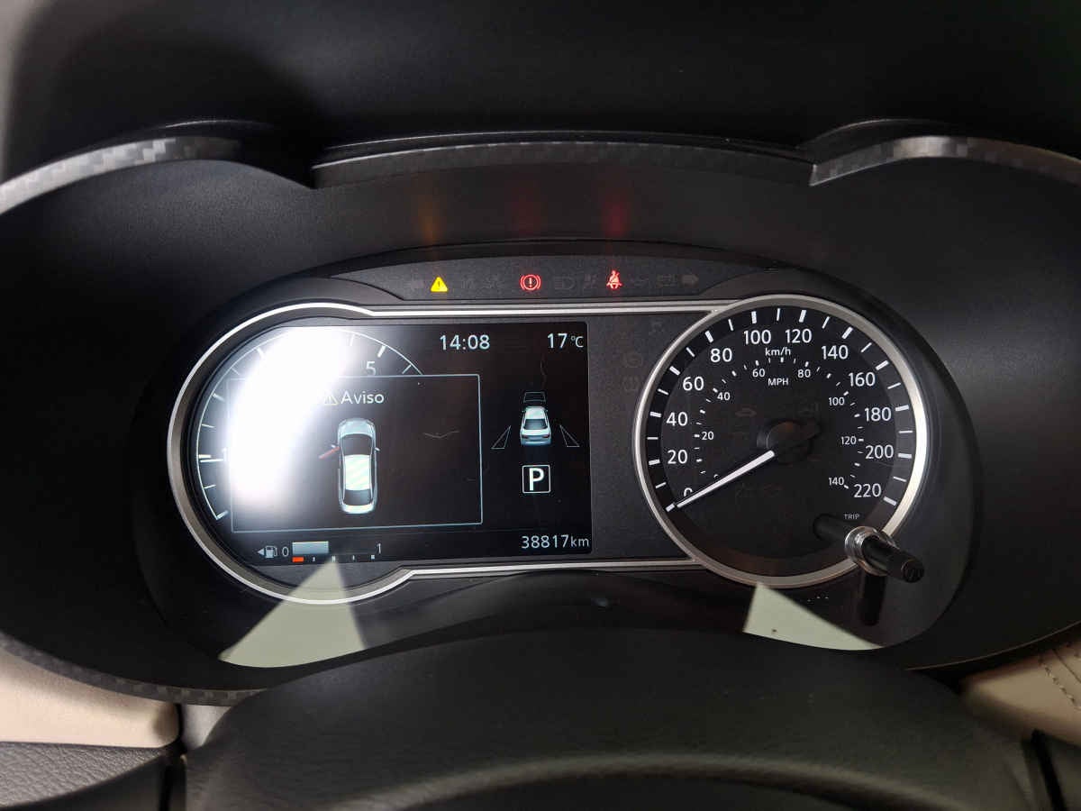 2021 Nissan Versa 4p Platinum L4/1.6 Aut