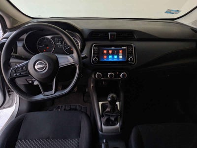 2023 Nissan Versa 4p Sense L4/1.6 Man